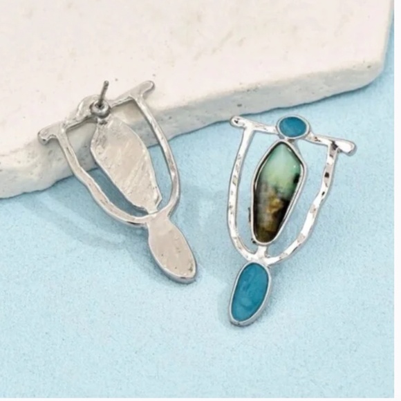 ❤️ FREE Turquoise Metal Chic Glam Grunge Rock Faux Modern Trendy Classy Earrings - Picture 2 of 5